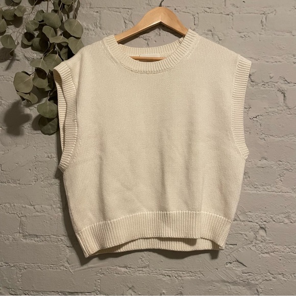 Aritzia Sweaters Nwot Aritzia Wilfred Ivory Sweater Vest Poshmark